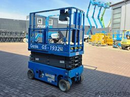 Genie GS1932 Electric, Working Height 7.8 m, 227kg Capac