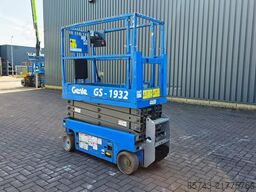 Genie GS1932 Electric, Working Height 7.8 m, 227kg Capac