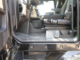 MAN TGX 18.510 / Low Deck