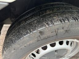 Mercedes-Benz Sprinter 317, Taillift D'Hollandia