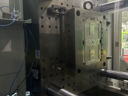 Sumitomo Demag Systec 350/720-2300