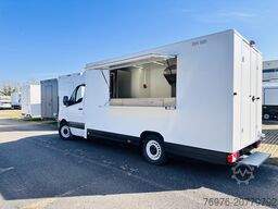 Mercedes-Benz Foodtruck, Imbisswagen, Food Truck mit neuer Küche und Ausstattung