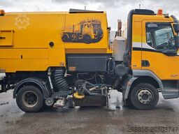 DAF LF met Johnston VS501