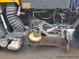 DAF LF met Johnston VS501