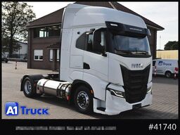IVECO S-Way, LNG, Gas, 2x Tank, Navi Intarder
