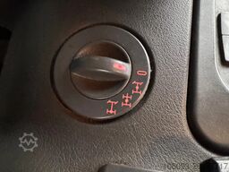 MAN TGA 26.360 6 X 4 Handgeschakeld met HMF Z Kraan