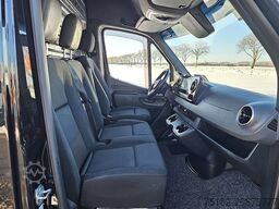 MERCEDES-BENZ SPRINTER 319 V6 3.0 ltr VOLL EUR6