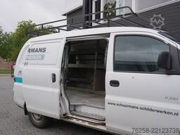 Hyundai H 200 2.5 TCI 100PK L2 - Imperiaal - Trekhaak -...