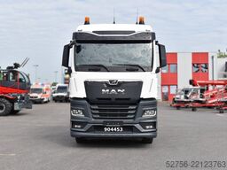 MAN TGX 26.400 mit Hiab Ladekran