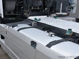 Volvo FH 420 Globe 4x2 - NEW TACHO - ADR FL - 786 TKM...