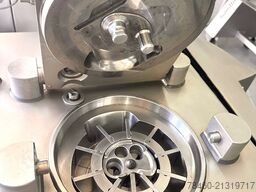 Laue Cleaning Technology GmbH Laue Cleaning Technology GmbH Laue Cleaning Technology GmbH