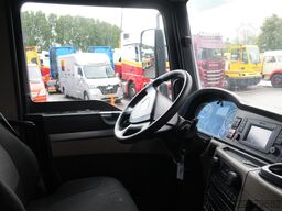 MAN TGL 12.190 Closed box truck