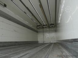 Volvo FE 280 Frigo truck 592.200km