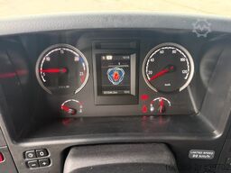SCANIA P320 6x2*4 Carrier Supra 1250 Mt 9.65 m. box