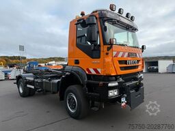 IVECO Trakker 330 EEV Winterdienst Abroll