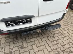 MERCEDES-BENZ Sprinter 316 CDI Kompakt Klima AHK 3,0t Standh.