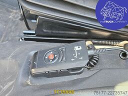Mercedes-Benz Atego 1221