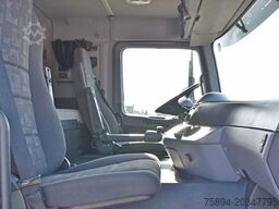 MERCEDES-BENZ ACTROS 1844 * Sattelzugmaschine *HIAB 330-5/FUNK