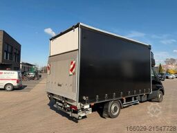 IVECO Daily Koffer mit Ladebordwand