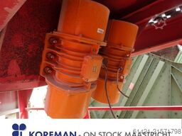  Nordberg Hopper with Vibrating Chute