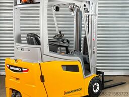Jungheinrich EFG 218k -Service Neu - Freihub - Batterie 85%