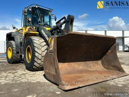 Komatsu WA 320PZ-6/Klima/ZSA/Schaufel/SW