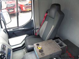 Renault D 220 + special lift + 165km!