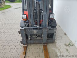 Linde H30 Diesel Triplex