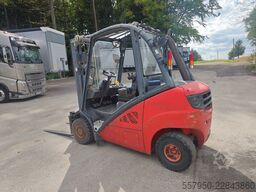 Linde H 25 Diesel Triplex