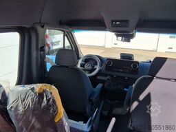 MERCEDES-BENZ Sprinter Lord Light 22 Sitzer 3 x Lagerfahrzeug