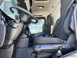 Mercedes-Benz Arocs 4140 K 8x4/4 Meiller Tipper