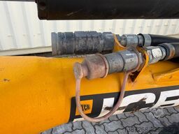 JCB 8008 CTS / 2021 BJ / 733 H / 2 x Löffel