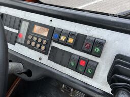 Terberg YT 182 Terminal Tractor / Allison - Cummins