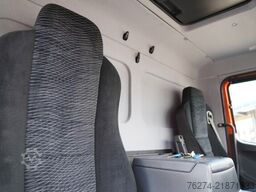Mercedes-Benz Atego 816 4x2 Automatik Junge Koffer LBW
