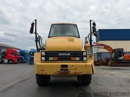 Caterpillar 725