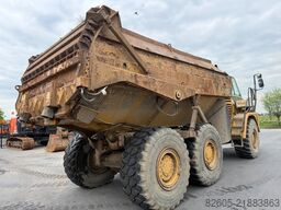 Caterpillar 725