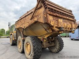 Caterpillar 725