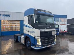 Volvo FH 13.420 Globetrotter / ADR + PTO / Stand Airco