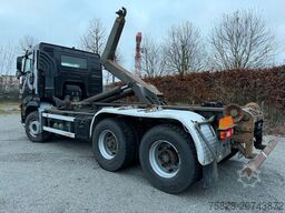 VOLVO FH12  420 /  Schaltgetriebe / BLATT gefedert