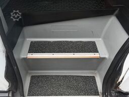 MERCEDES-BENZ Sprinter 313 Cdi BlueTEC Maxi 9Sitze Lift Klima