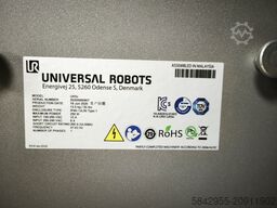 Universal Robots Universal Robots UR5e with Teach Pendant