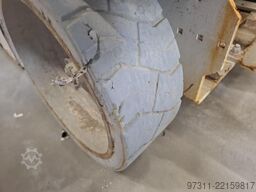 Genie GS-2046