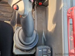 Manitou MRT 3050+ St4