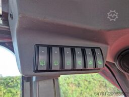 Manitou MRT 3050+ St4