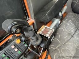 PLATEAU-WECHSELPRITSCHE MIT LOGLIFT 140S INKL. ROTATOR UND GREIFER