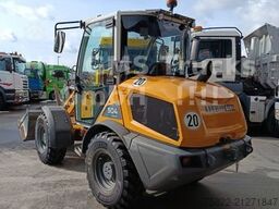 LIEBHERR 504C / SW / Gabel + Schaufel / Wenig Stunden