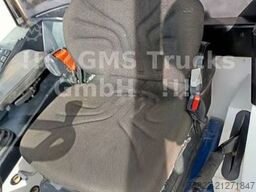 LIEBHERR 504C / SW / Gabel + Schaufel / Wenig Stunden