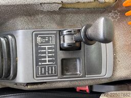 Renault HD260-20 PR OPEN LAADBAK MET HMF853 KRAAN / BLA...