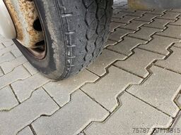 FORD Transit Trend 17 Sitzer