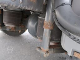 Mercedes-Benz 1222 L